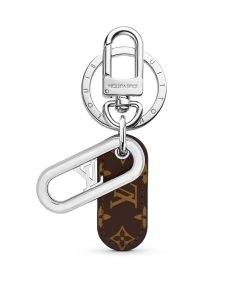 Uomo Louis Vuitton Portachiavi E Charms Per Borse | Charm Per Borse E Portachiavi Lv Signature Chain Tab