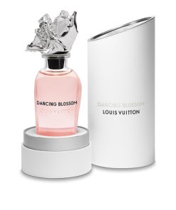 Donna Louis Vuitton | Dancing Blossom