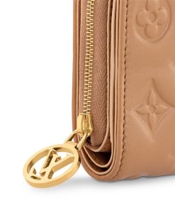 Donna Louis Vuitton Portafogli Compatti | Portafoglio Lou Coussin Camel