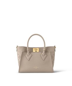 Donna Louis Vuitton Totes | Borsa Tote On My Side Pm Galet