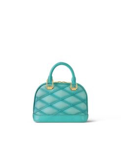 Donna Louis Vuitton Mini Bags | Alma Nano